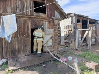 В выходные дни в Иркутской области три человека получили травмы на пожарах